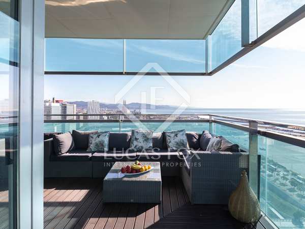 Appartement van 123m² te koop met 63m² terras in Diagonal Mar