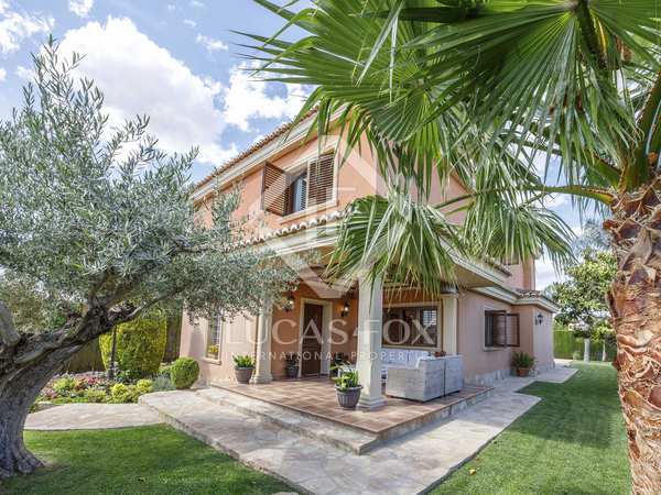 257m² house / villa for sale in La Eliana, Valencia