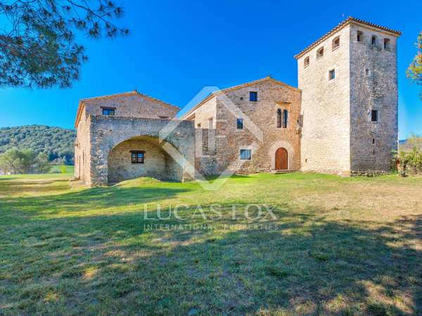 Casa rural de 1,400m² en venta en Pla de l'Estany, Girona