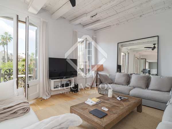 133m² apartment with 8m² terrace for sale in Eixample Right