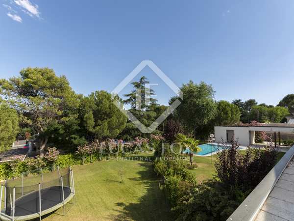 Villa de 953 m² en alquiler en Pozuelo, Madrid