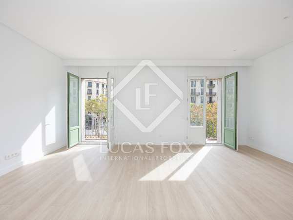 133m² apartment for sale in Eixample Right, Barcelona