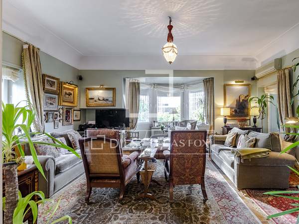 在 El Viso, 马德里 365m² 出售 房子 包括 20m² 露台