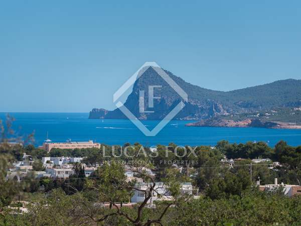 Villa van 329m² te koop met 48m² terras in San José, Ibiza