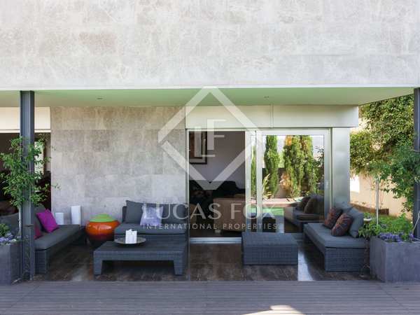 Villa contemporánea en venta a las afueras de Sitges