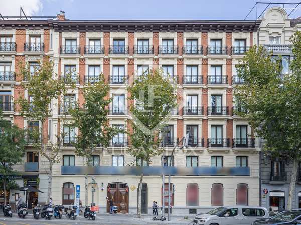 Piso de 229m² en venta en Almagro, Madrid