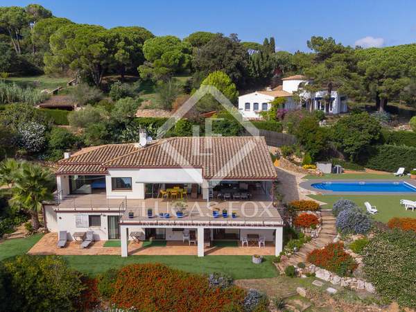 Casa / vil·la de 382m² en venda a Aiguablava, Costa Brava