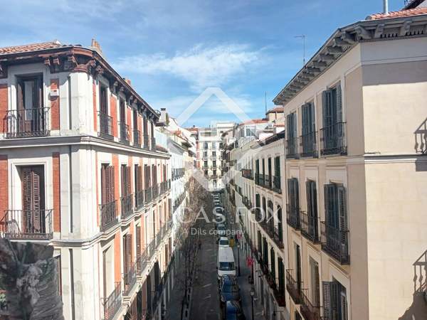 232m² apartment for sale in Justicia, Madrid