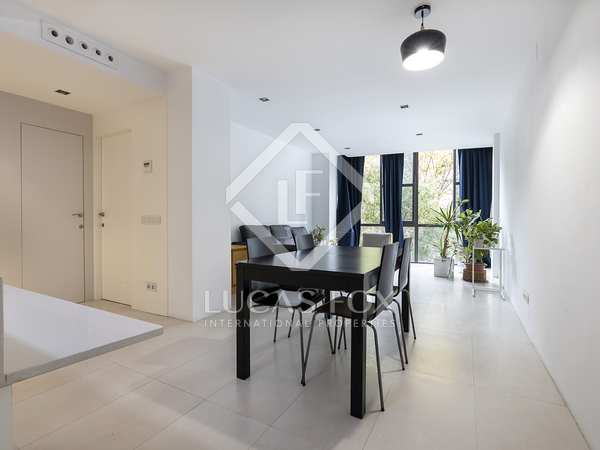 90 m² apartment for sale in Eixample Left, Barcelona
