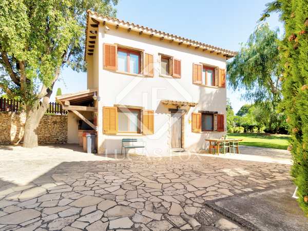 895m² country house for sale in Tarragona, Tarragona