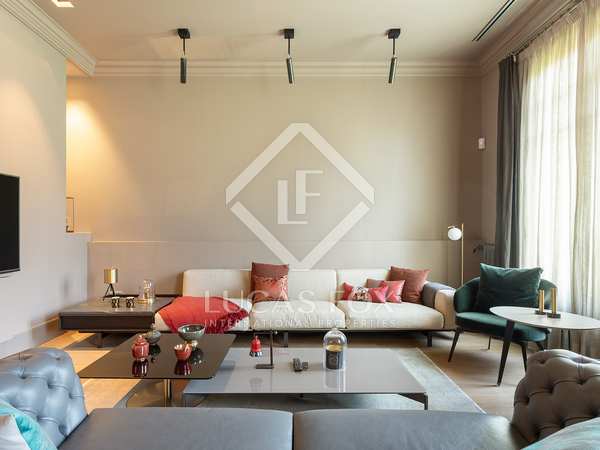 Appartement de 210m² a vendre à Eixample Droite, Barcelona