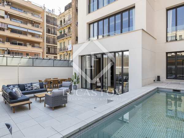 259m² apartment with 131m² terrace co-ownership opportunities in Eixample Right