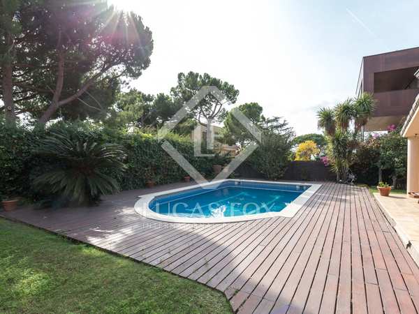 Huis / villa van 600m² te koop in Esplugues, Barcelona