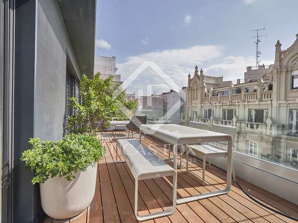 214m² penthouse with 39m² terrace for sale in Almagro