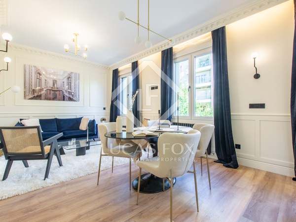 Piso de 106m² en venta en Almagro, Madrid