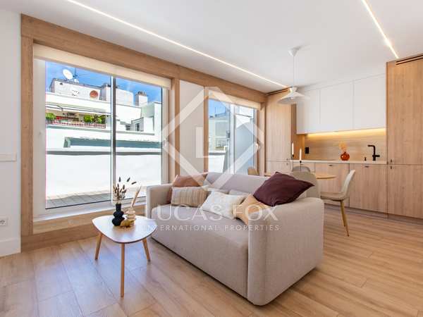 Квартира 90m² на продажу в Lista, Мадрид