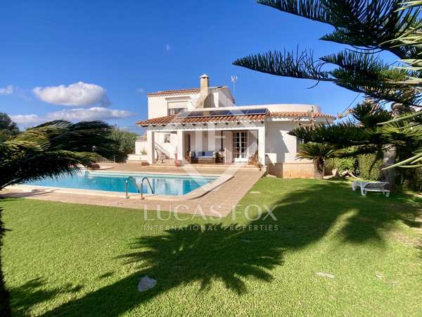 376m² house / villa for sale in Maó, Menorca