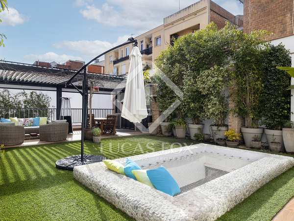260m² apartment with 140m² terrace for rent in Gràcia