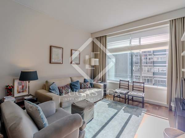 Apartamento de 115m² à venda em Foz do Douro, Porto