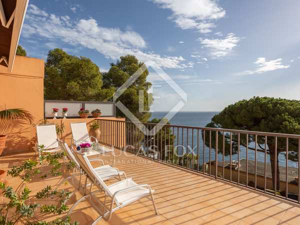 143m² house / villa with 82m² terrace for sale in Llafranc / Calella / Tamariu