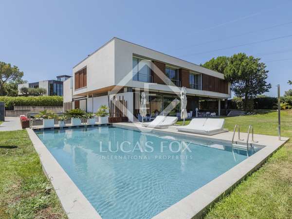 Villa van 1,515m² te koop in Pozuelo, Madrid
