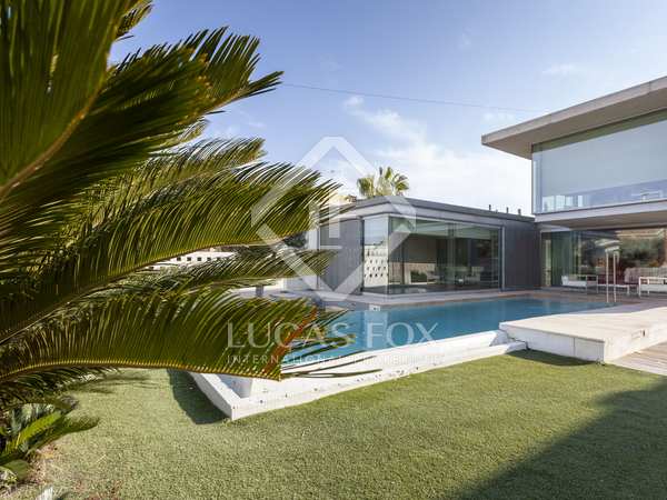 Casa / vila de 371m² à venda em La Eliana, Valencia