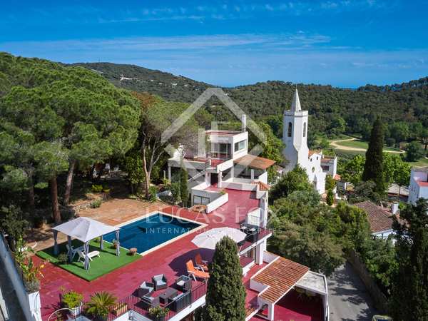 Casa / villa de 518m² en venta en Sant Pol de Mar