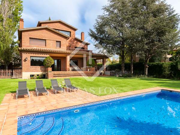 Casa / villa de 580m² en alquiler en Sant Cugat, Barcelona