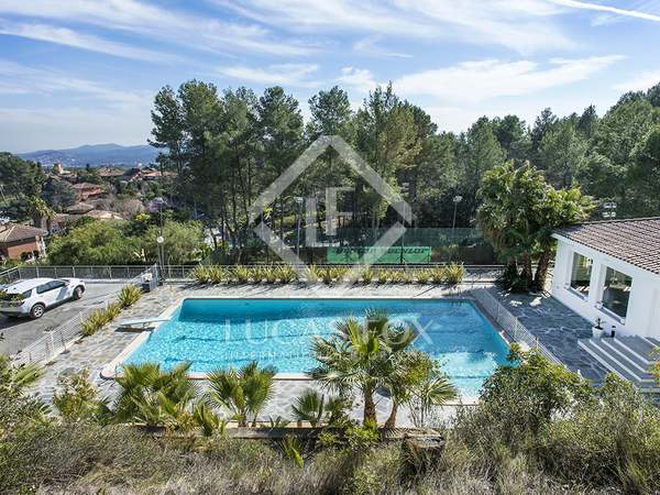 322m² house / villa for sale in Sant Cugat, Barcelona