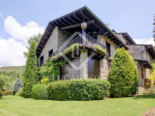 Дом / вилла 646m² на продажу в La Cerdanya, Испания