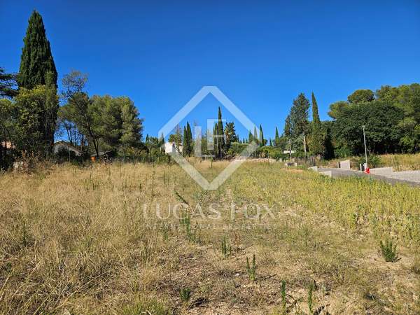 Terrain à bâtir de 692m² a vendre à Montpellier Region