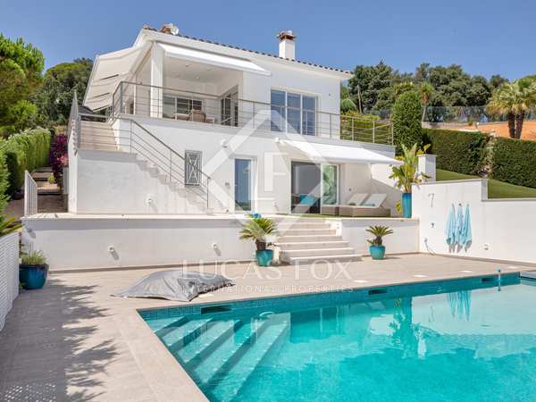 387m² house / villa for sale in Platja d'Aro, Costa Brava