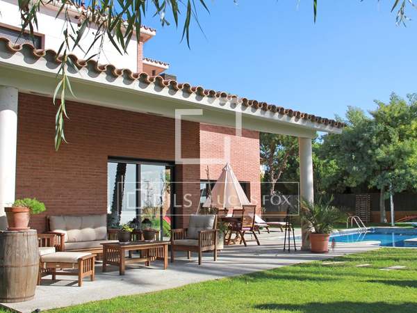 Casa / Vila de 350m² à venda em Premià de Dalt, Maresme