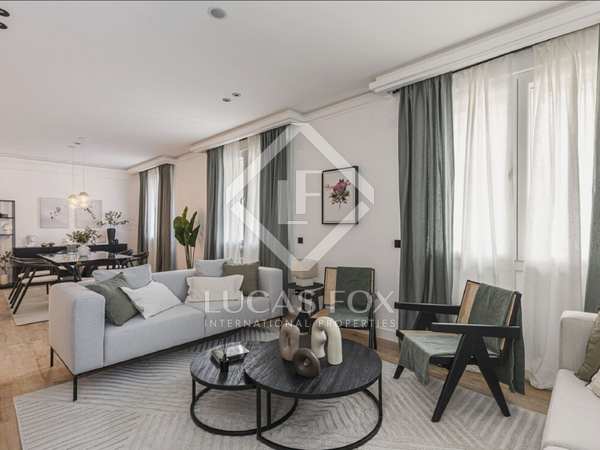 197m² apartment for sale in Ríos Rosas, Madrid