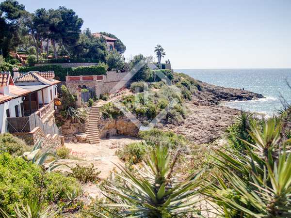 Villa de 369m² en venta en Tarragona, España