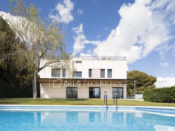 385 m² house for sale in Can Girona, Sitges