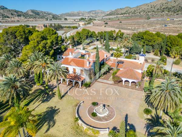 2,500m² country house for sale in Alicante ciudad, Alicante