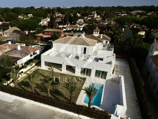 546m² house / villa with 204m² terrace for prime sale in Cádiz / Jerez