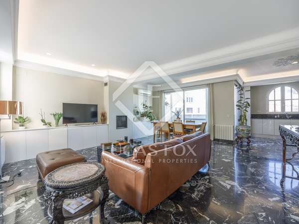 161 m² apartment with 12 m² terrace for rent in El Mercat