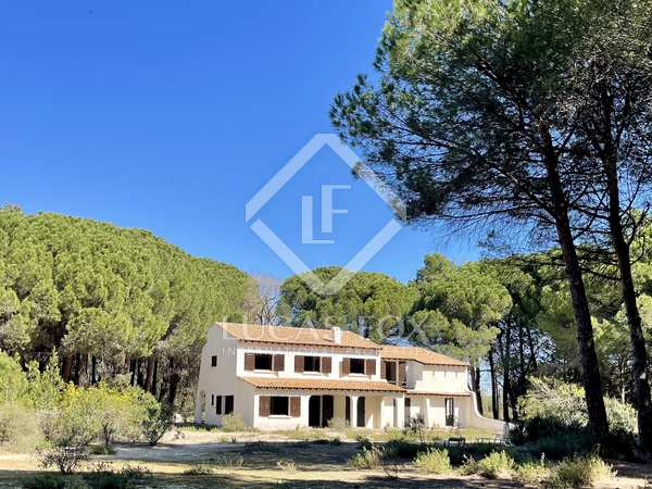 250m² country house with 50m² terrace for sale in Montpellier