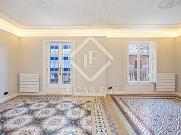 159m² apartment for sale in Eixample Right, Barcelona