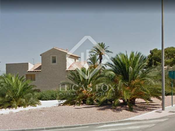 510m² house / villa for sale in El Campello, Alicante