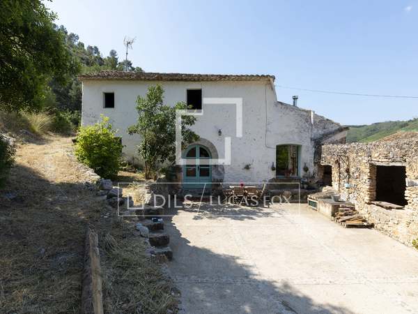 Country house with garden for sale in Sant Pere Ribes