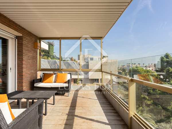 336m² penthouse with 200m² terrace for sale in Pedralbes