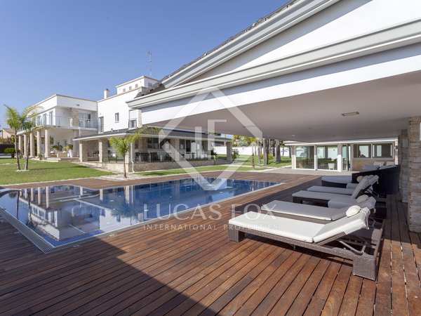 Casa / villa de 694m² en venta en La Eliana, Valencia