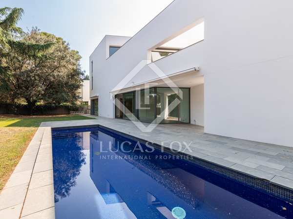Дом / вилла 418m² на продажу в Sant Cugat, Барселона