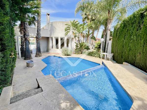 282m² house / villa for sale in San Juan, Alicante