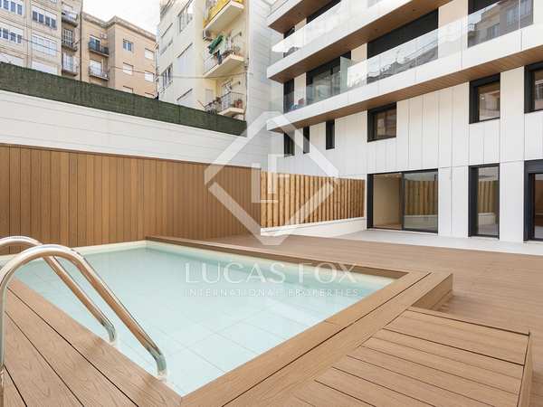 130m² apartment with 122m² terrace for rent in Sant Gervasi - Galvany