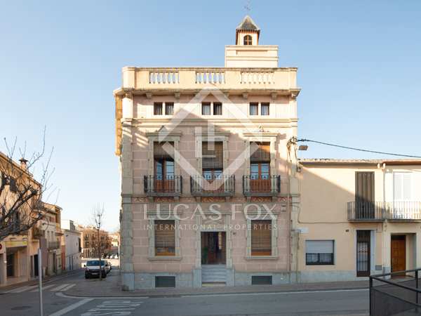 828m² house / villa for sale in El Gironés, Girona