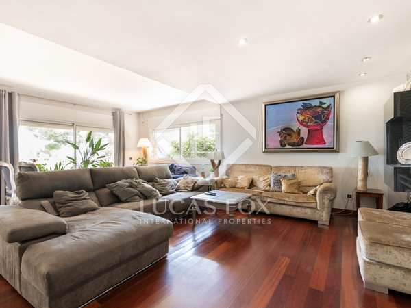 Casa / villa de 562m² en venta en Montmar, Barcelona